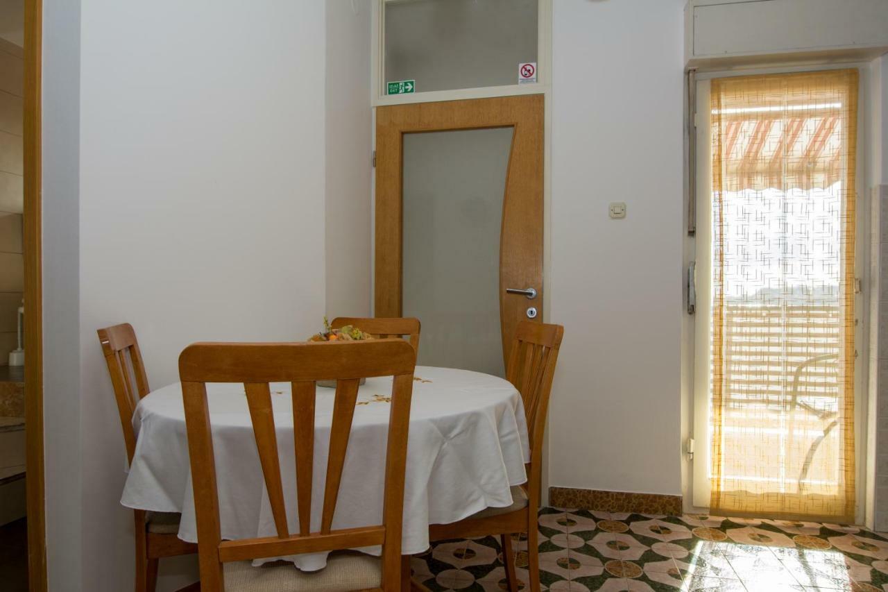 Apartments Pericic Podstrana Exterior foto
