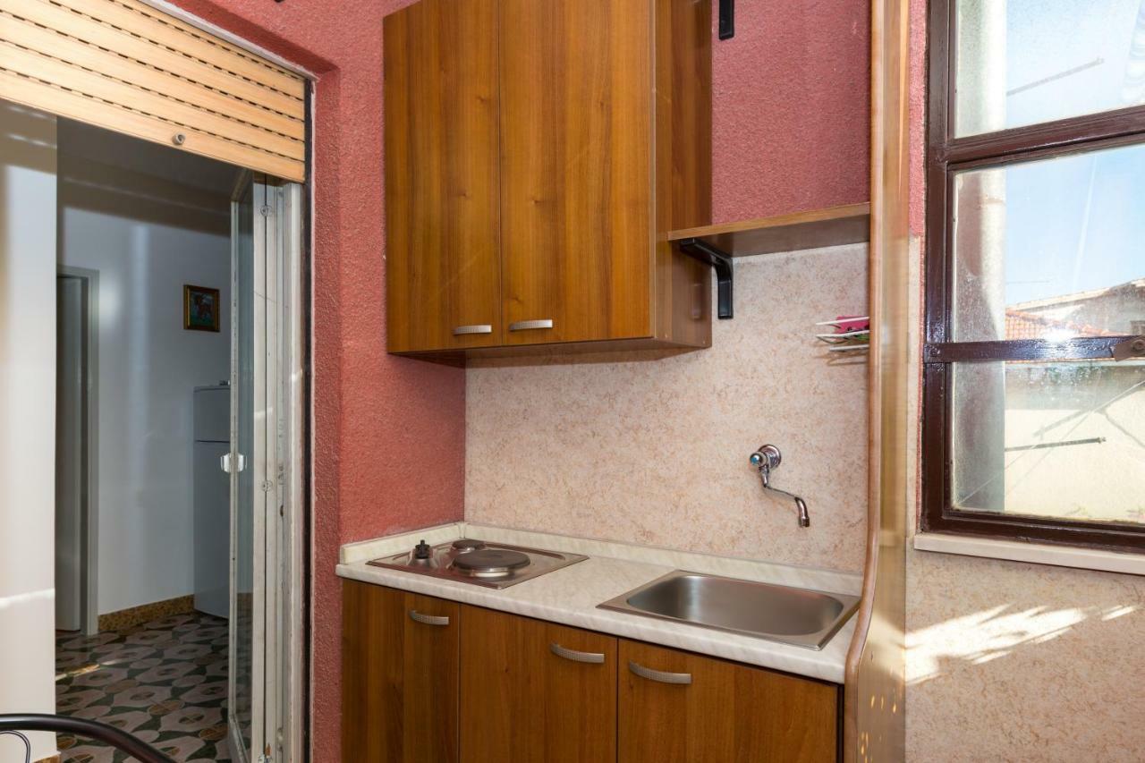 Apartments Pericic Podstrana Exterior foto